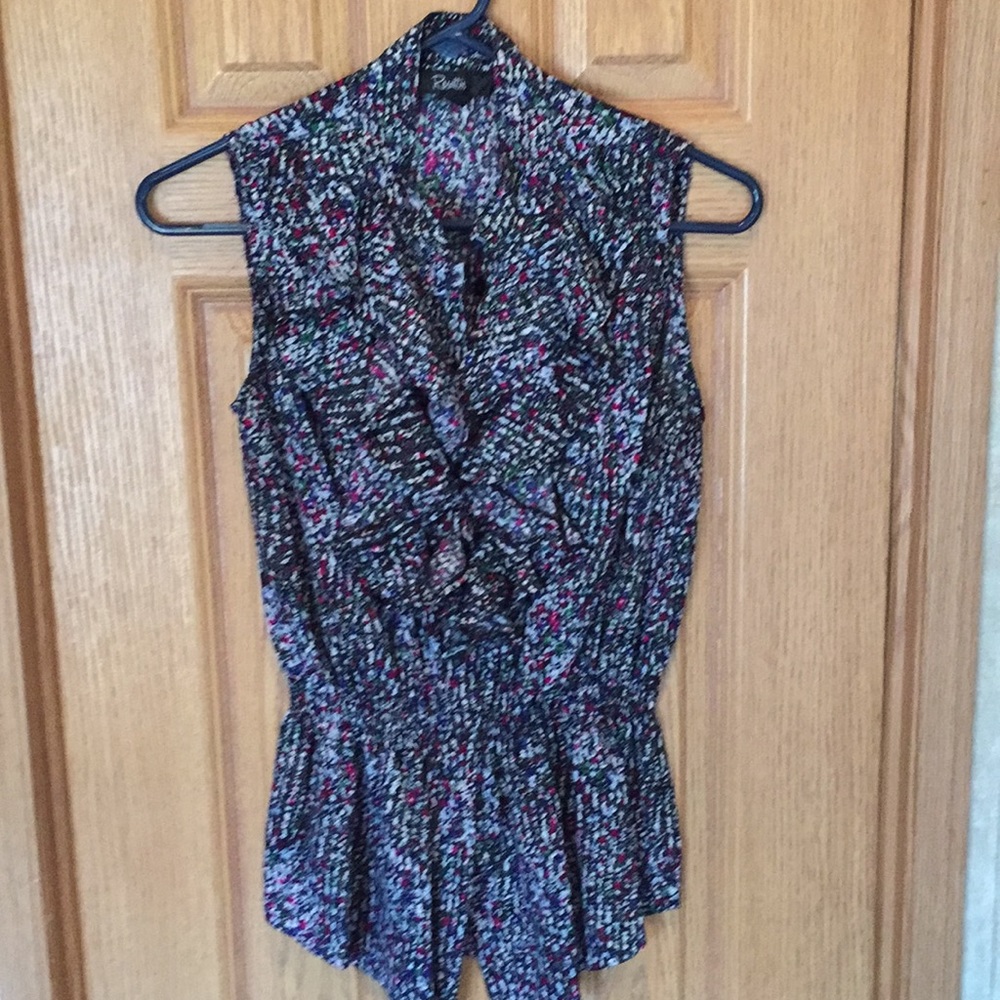 Fun Sleeveless Blouse